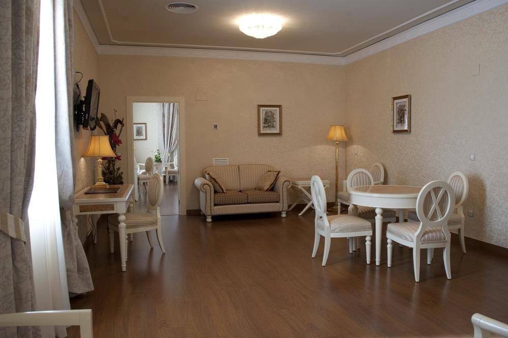 Hotel Santa Isabel Albacete Eksteriør billede