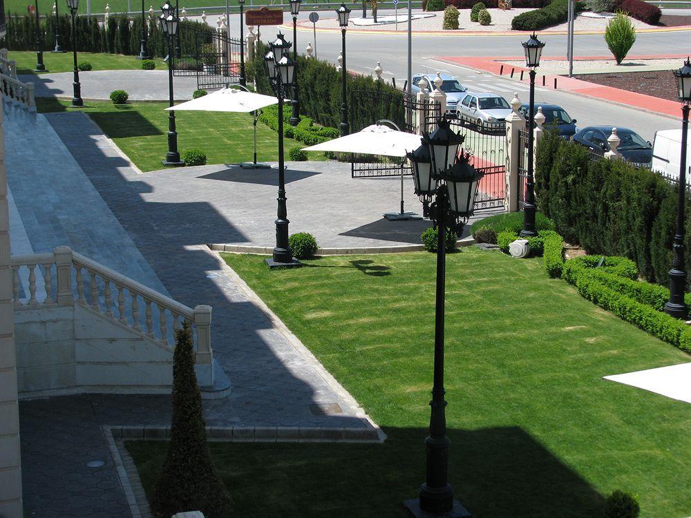 Hotel Santa Isabel Albacete Eksteriør billede