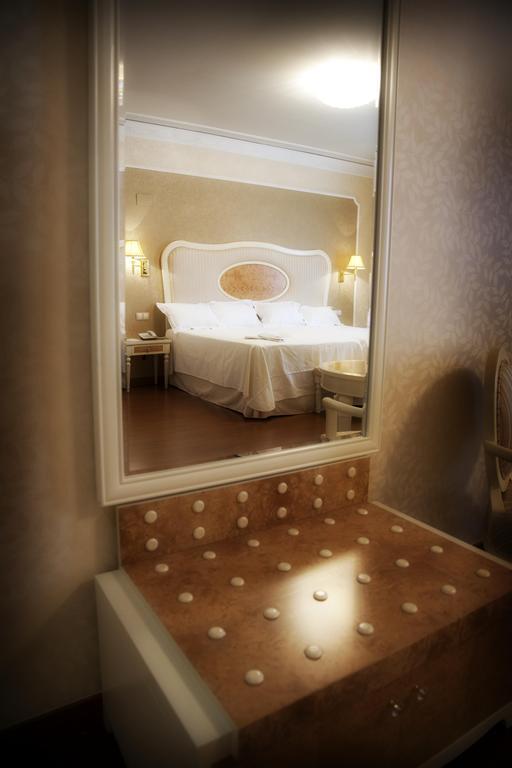 Hotel Santa Isabel Albacete Eksteriør billede